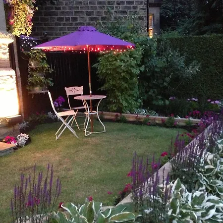 Shelbourne House Couette-café 4*