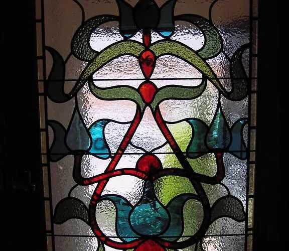 Shelbourne House Oda ve Kahvaltı 4*