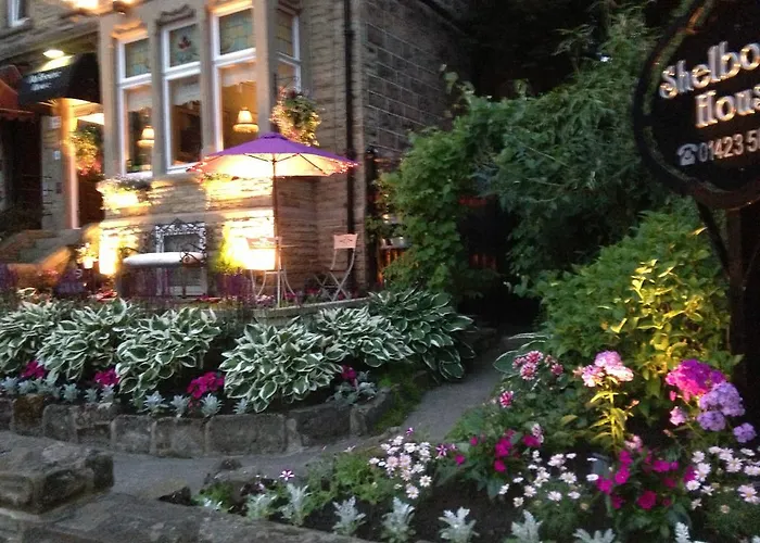 Shelbourne House Oda ve Kahvaltı 4*