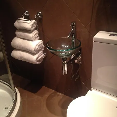 Panzió Shelbourne House 4*