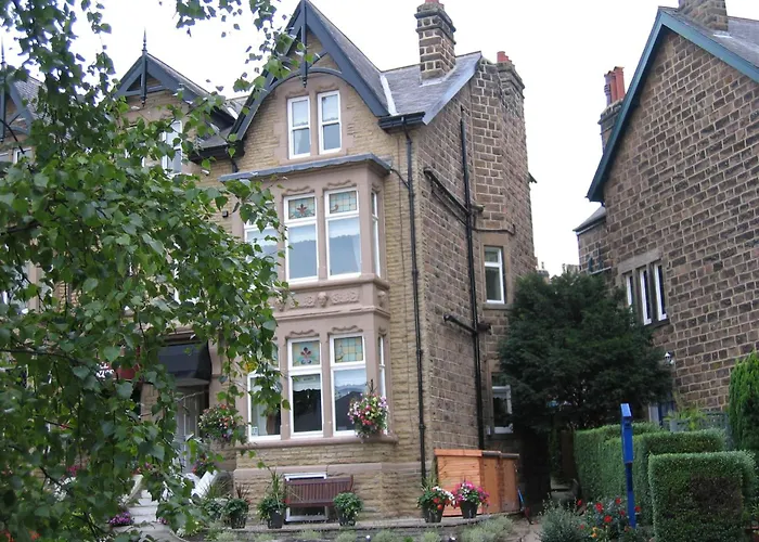 Shelbourne House Bed & Breakfast