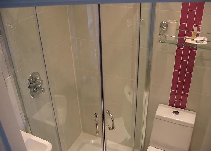 Shelbourne House Bed & Breakfast Harrogate