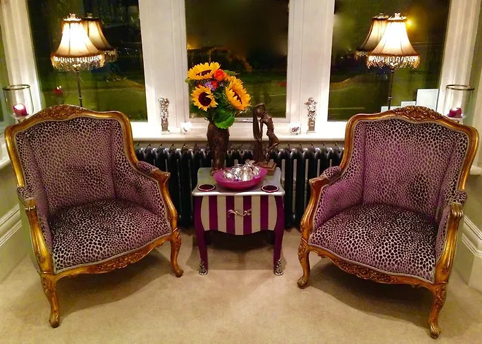 Bed & Breakfast Shelbourne House 4*