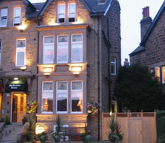 Bed & Breakfast Shelbourne House